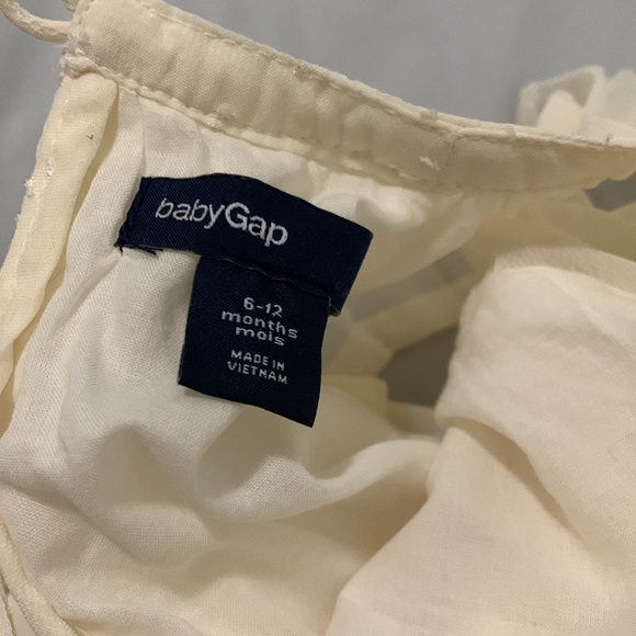 Baby girl pleated dress from Gap! - Picture 5 of 5